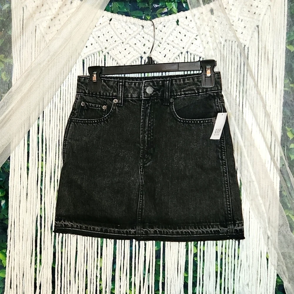 NWT Gap Kids Black Denim Skirt